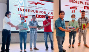 Read more about the article Publishers donate books to UNP, highlight Ilokano culture